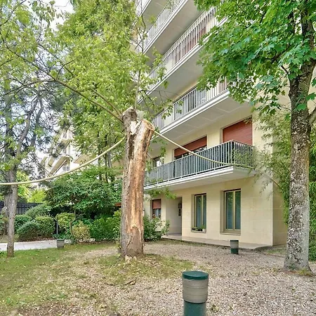 شقة Cosy Studio In The Chic District *neuilly Sur Seine* نويي سور سين